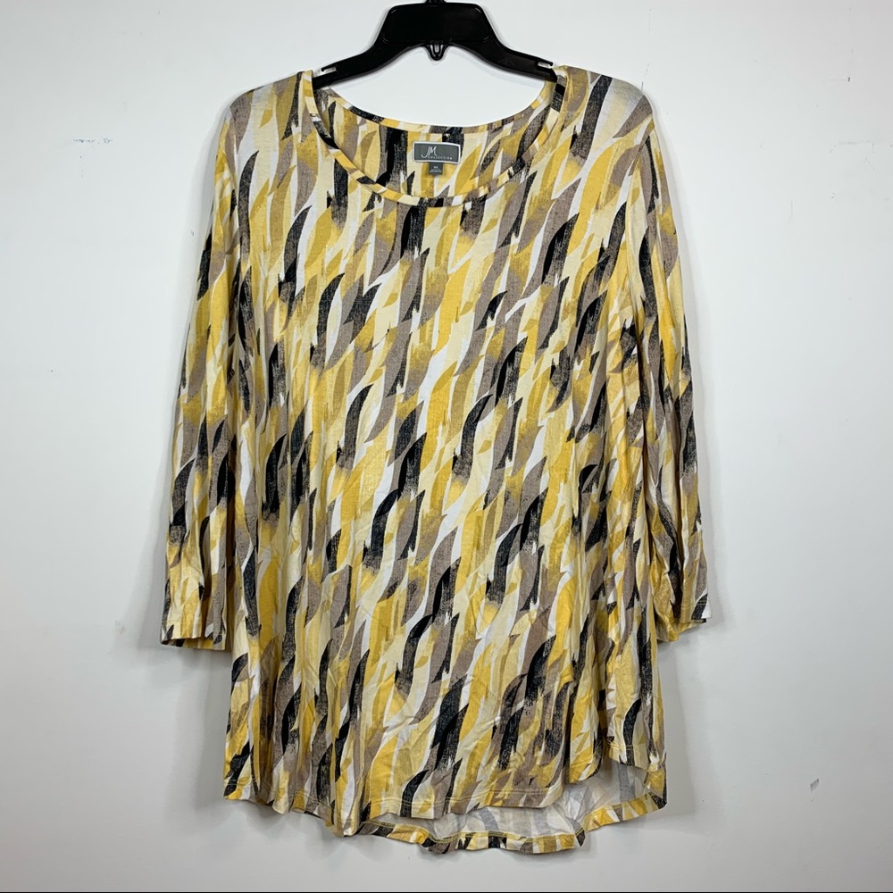 JM Collection • patterned top - Picture 2 of 8